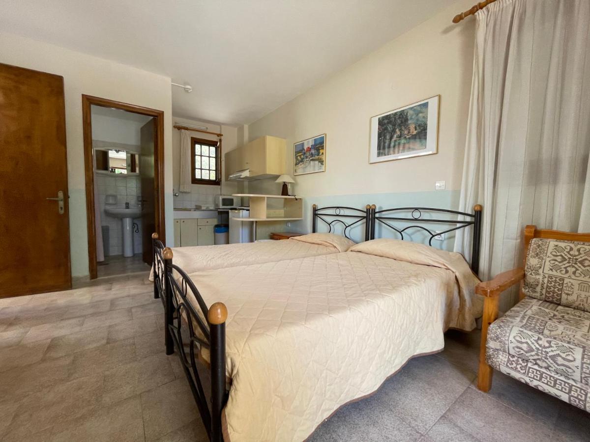 Vasilikos Apartments Ajíasz Fotinísz-part Kültér fotó