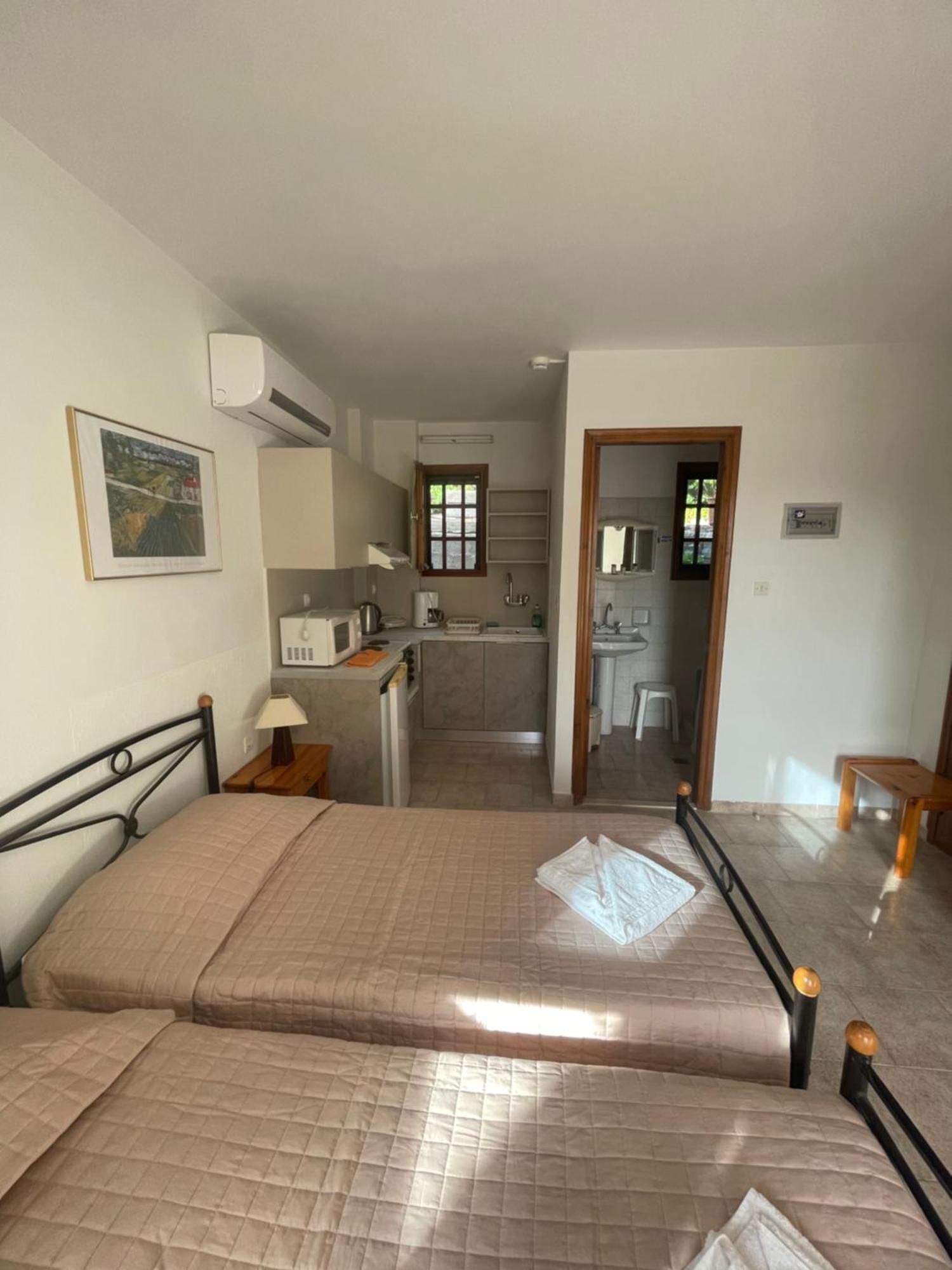 Vasilikos Apartments Ajíasz Fotinísz-part Kültér fotó