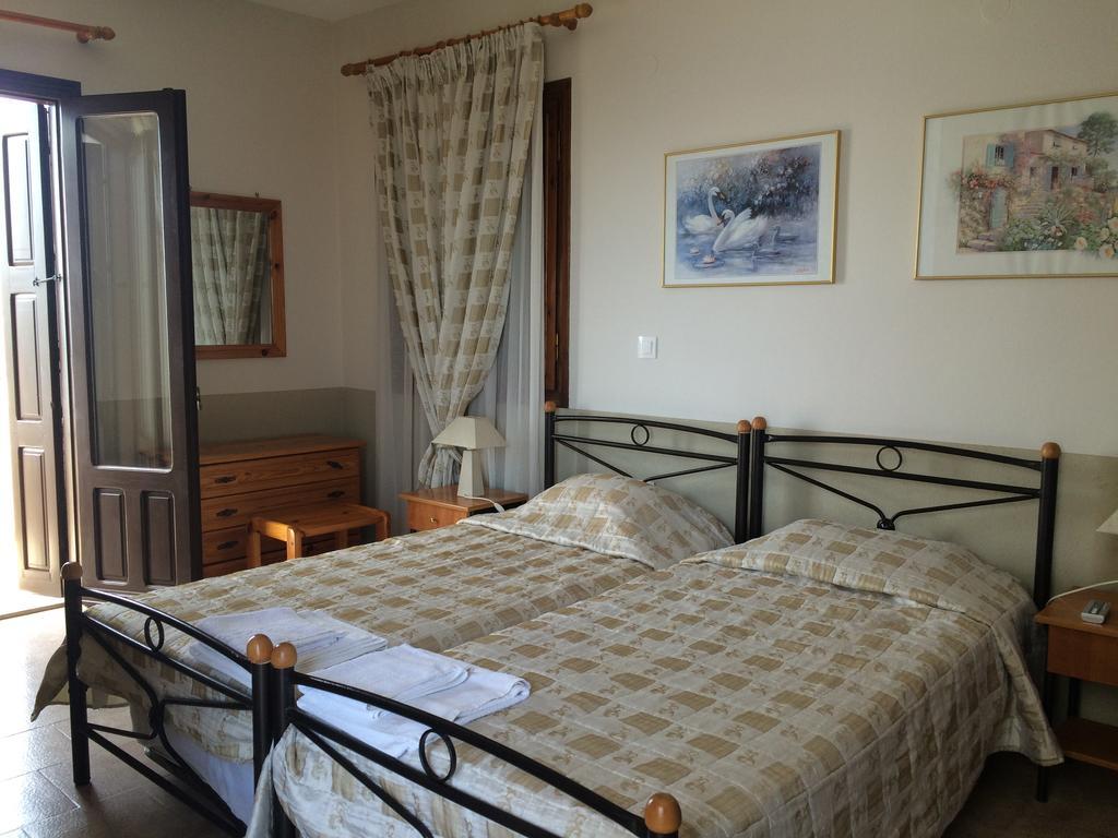 Vasilikos Apartments Ajíasz Fotinísz-part Kültér fotó