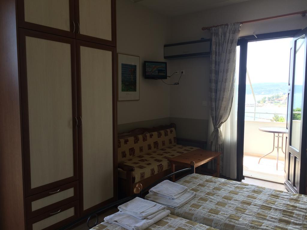 Vasilikos Apartments Ajíasz Fotinísz-part Kültér fotó