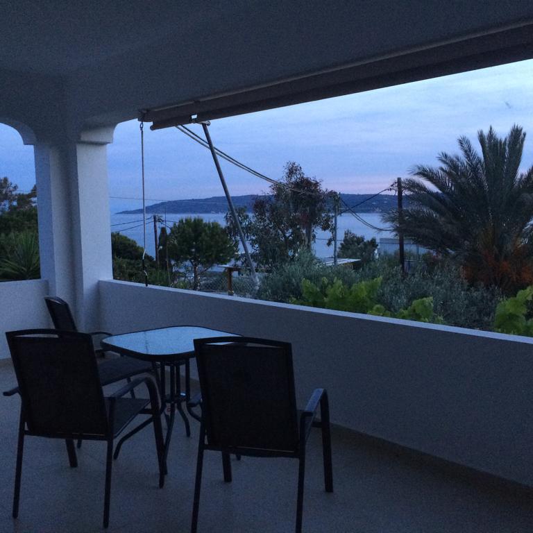 Vasilikos Apartments Ajíasz Fotinísz-part Kültér fotó