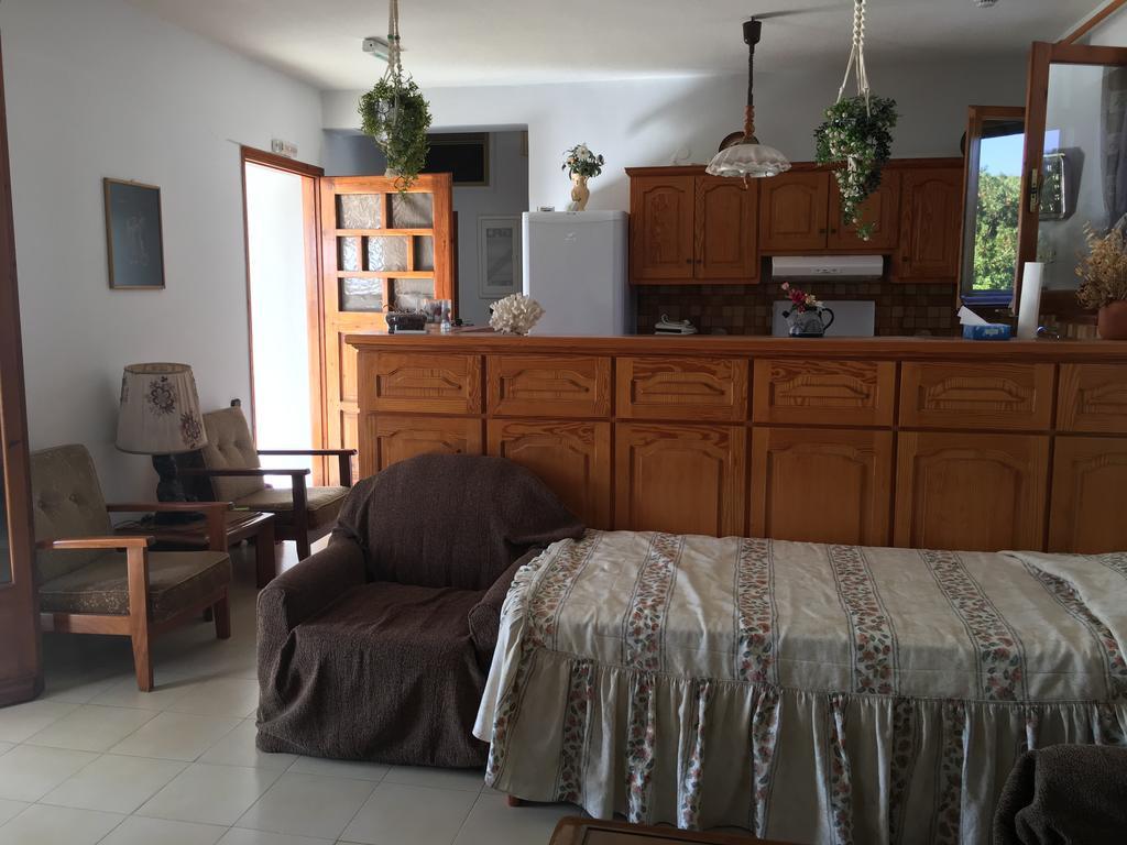 Vasilikos Apartments Ajíasz Fotinísz-part Szoba fotó